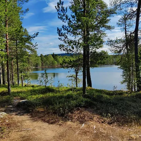 Lomakylae Lapponia * Inari