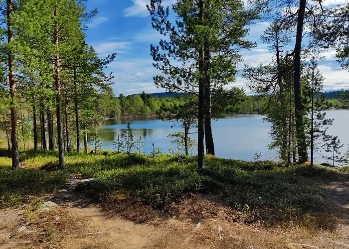 Lomakylae Lapponia * Inari