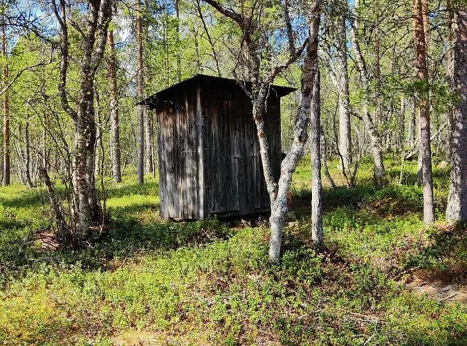 Деревянный коттедж Lomakylae Lapponia